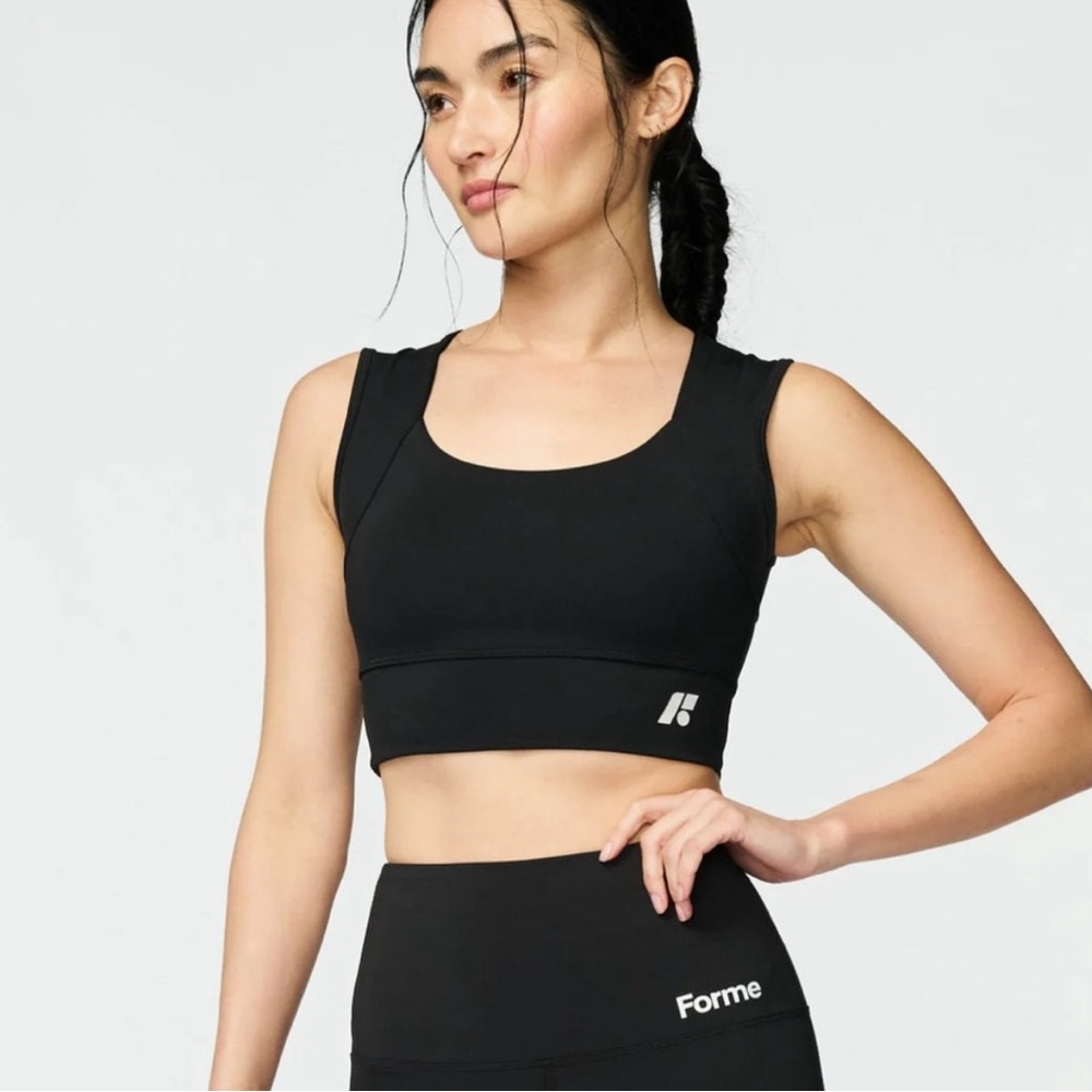 As seen on Taylor Swift!! Forme Sports Bra